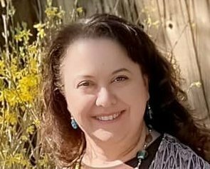 Photo of Stefanie Scialdone